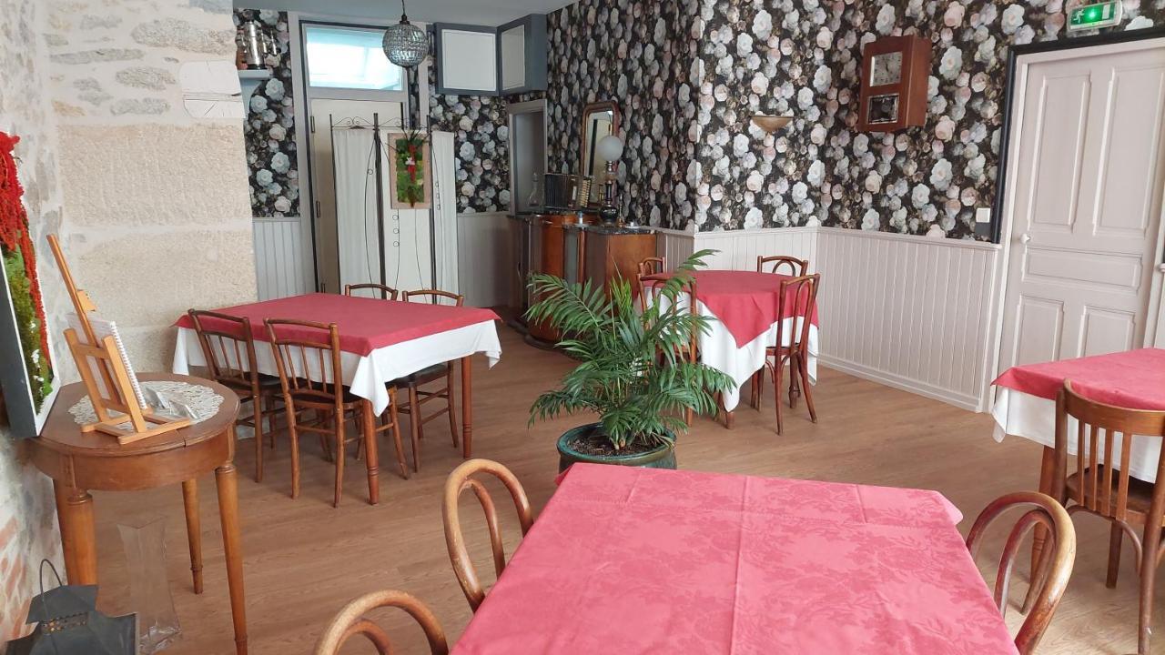 Auberge De La Tradition Correze Luaran gambar