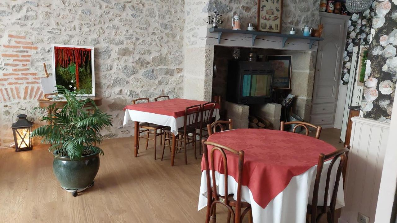 Auberge De La Tradition Correze Luaran gambar